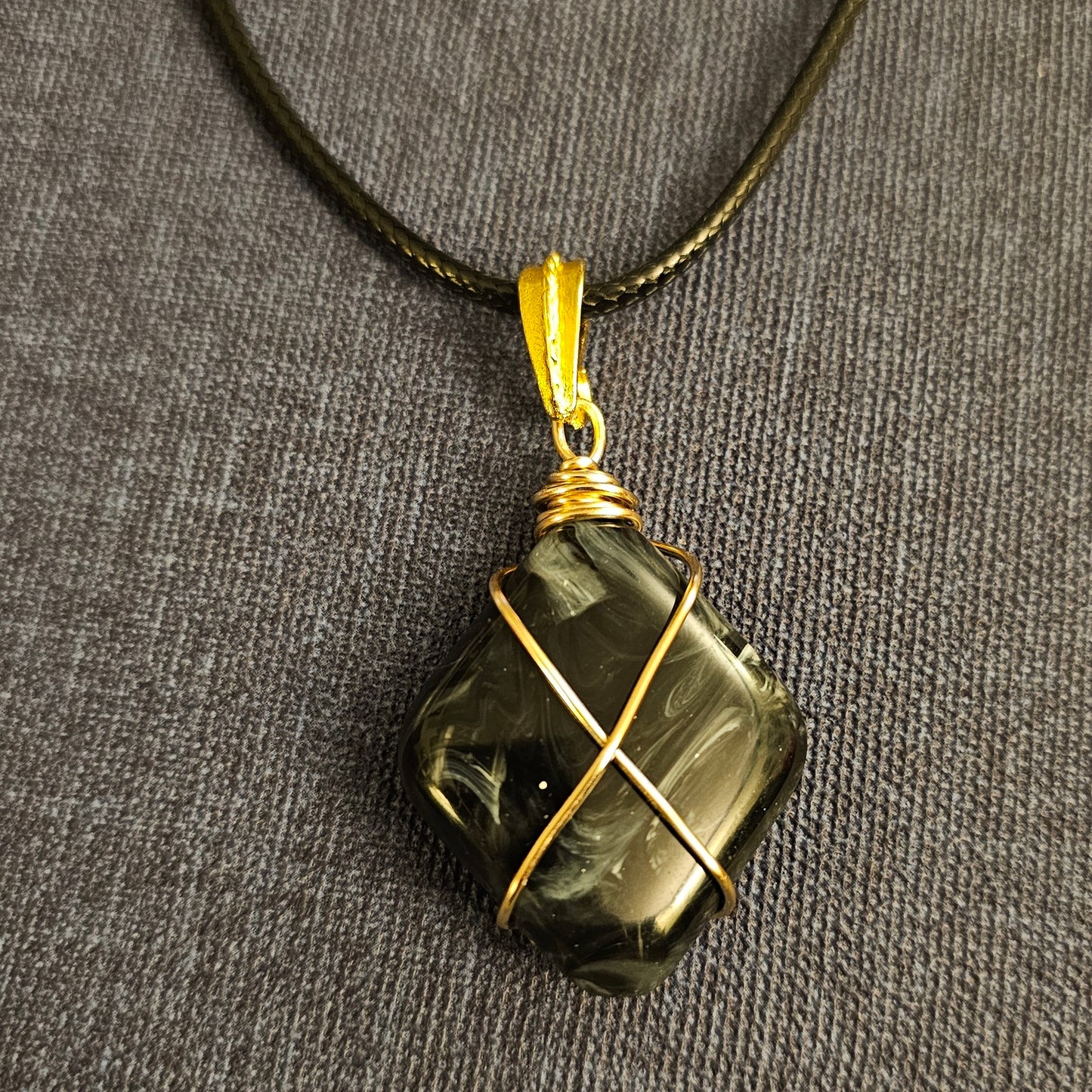 Wire-Wrapped Black and Gold Pendant Necklace