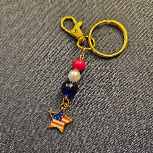 Star Shaped American Flag Keychain / Purse Charm 1