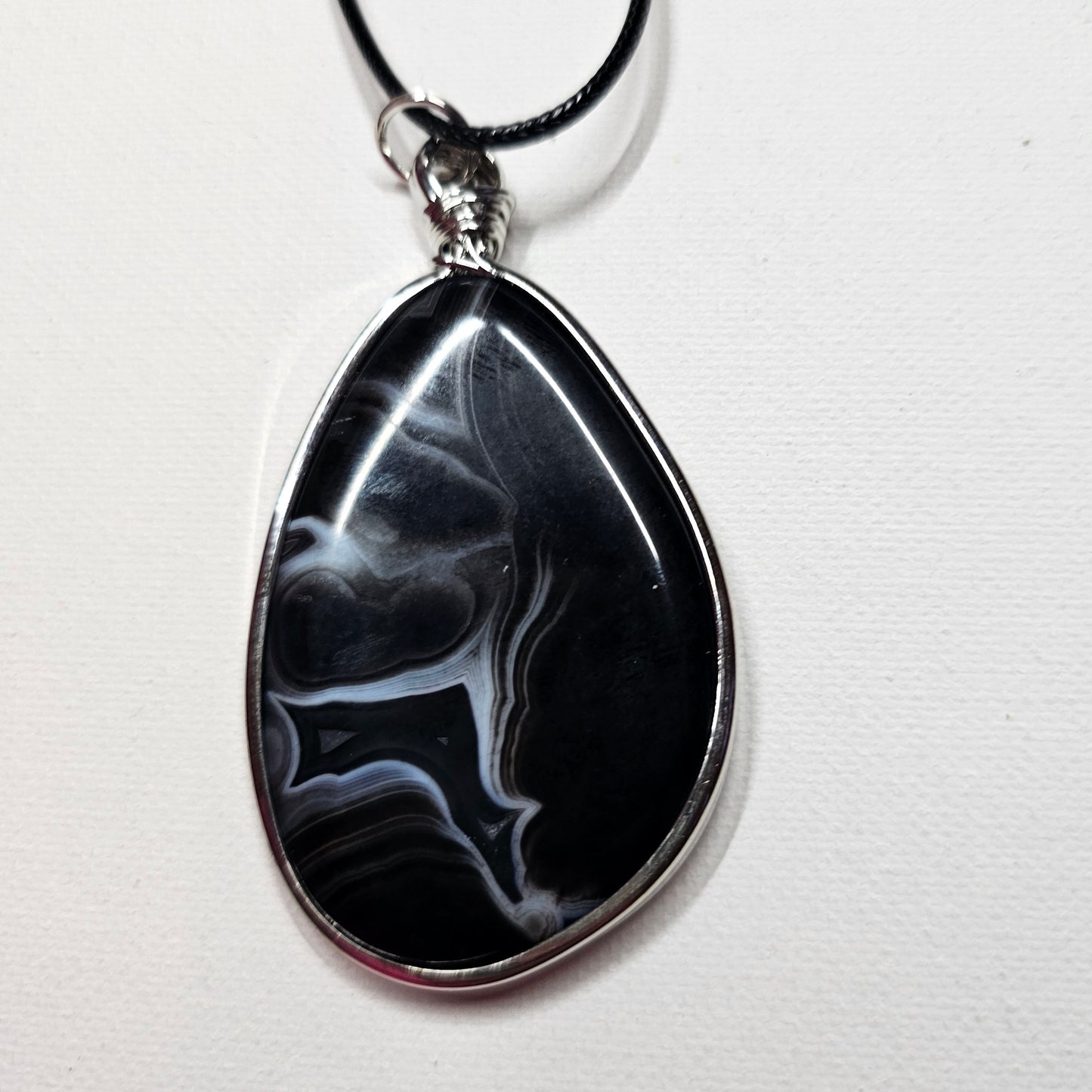 Large Black Agate Stone Pentant Necklace