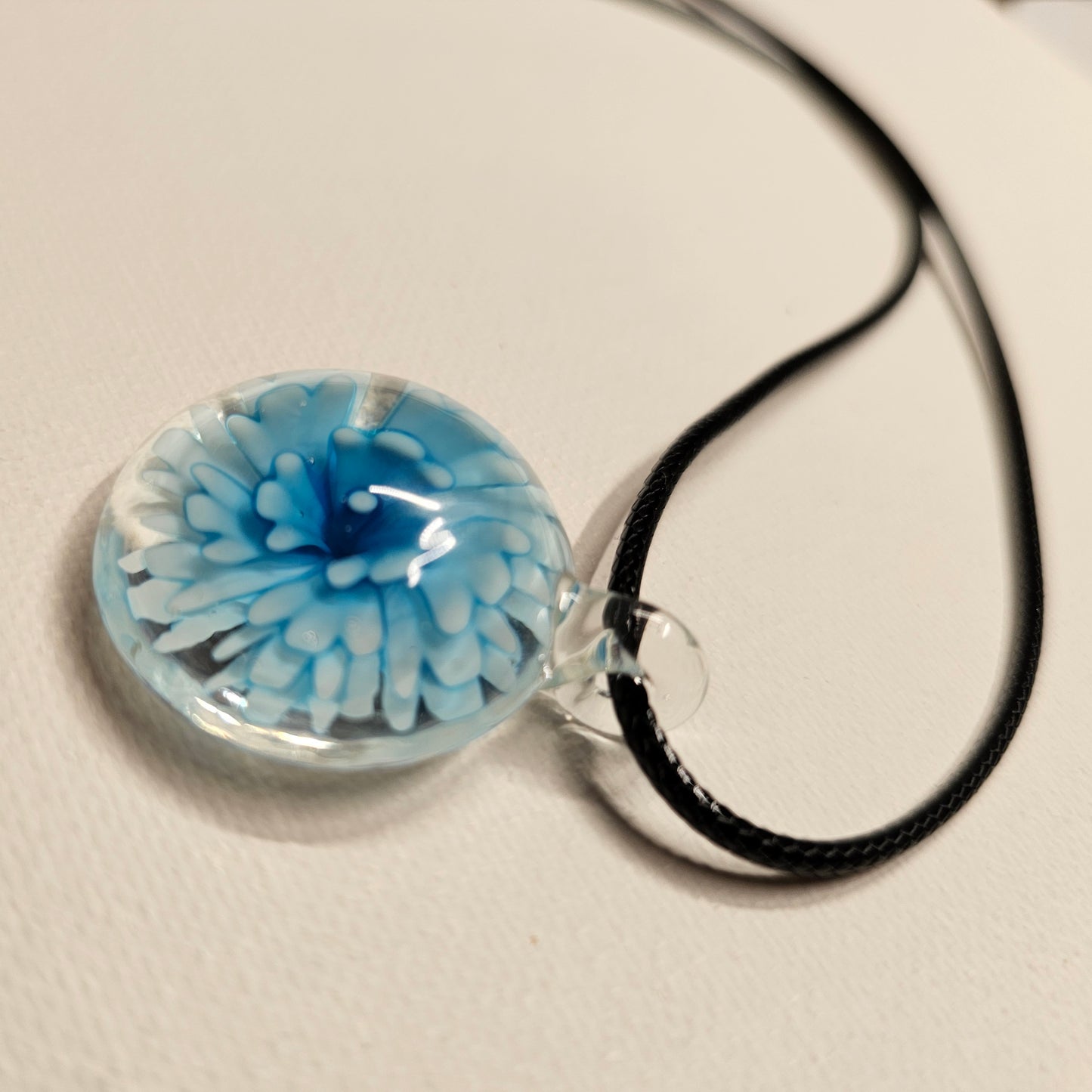 Turquoise-Blue Flower Round Glass Pendant Necklace